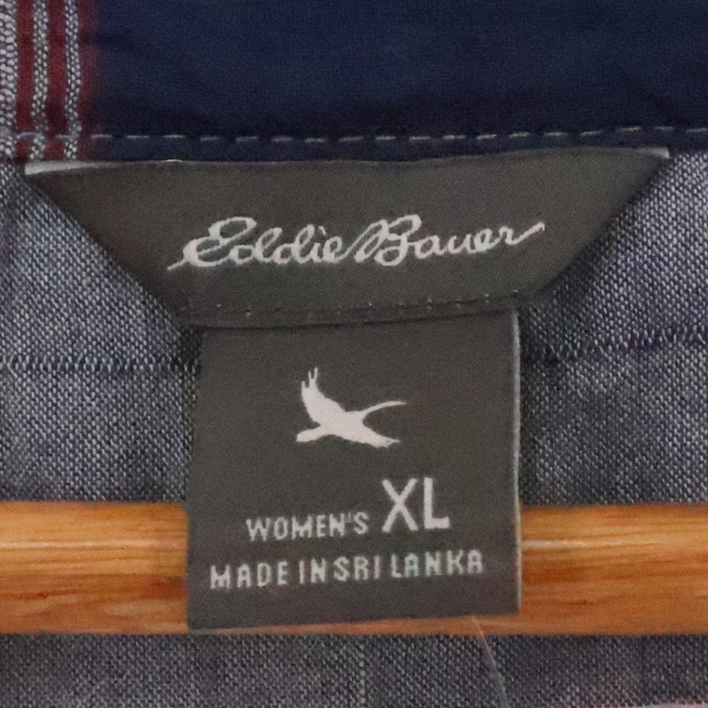 Eddie Bauer Plaid Sleeveless Button Down Shirt Womens Size XL Blue Red Western - Picture 4 of 11